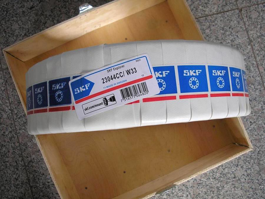  SKF Spherical Roller Bearings (SKF Roulements à rouleaux sphériques)