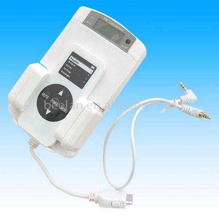  6-In-1 FM Transmitter + Remote Control for iPod (6-en-1 Transmetteur FM + Télécommande pour iPod)
