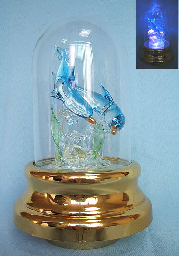  Glass Dolphin Couple LED Lamp with Golden Plastic Musical Base (Glass Dolphin Paar LED-Lampe mit der Goldenen Kunststoff Musical Base)