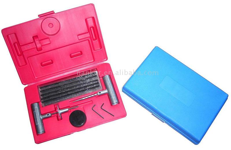  Auto and Light Truck Deluxe Tire Repair Kit (Auto et Camion léger Deluxe Tire Repair Kit)