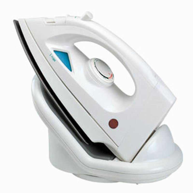  Steam Iron (Fer à vapeur)