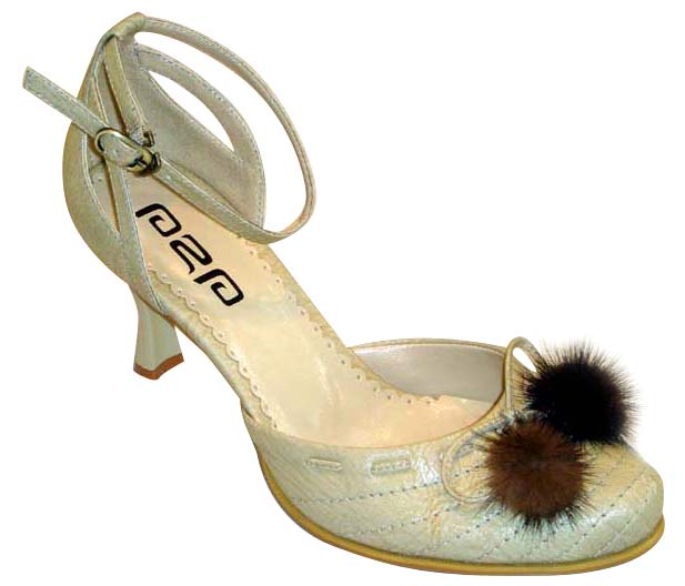  Sandal