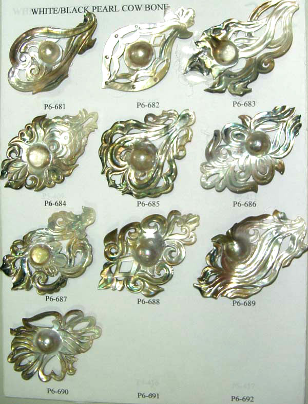  Shell Pendant (Shell Pendentif)
