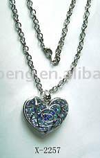  Necklace (Halskette)