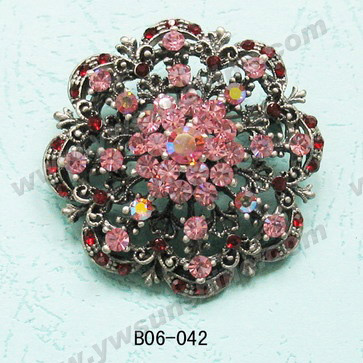  Brooch (Брошь)