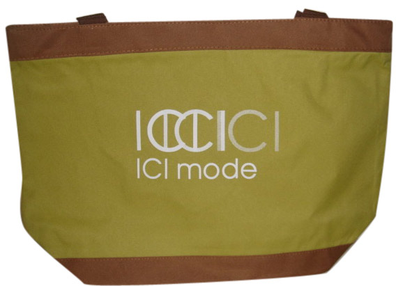  Cosmetic Bag ( Cosmetic Bag)
