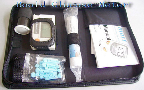  Blood Glucose Monitor (Blutzuckermessgerät)