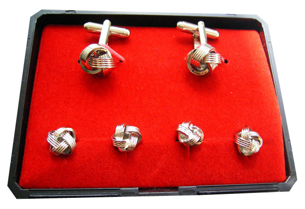  Cufflink with Studs ( Cufflink with Studs)
