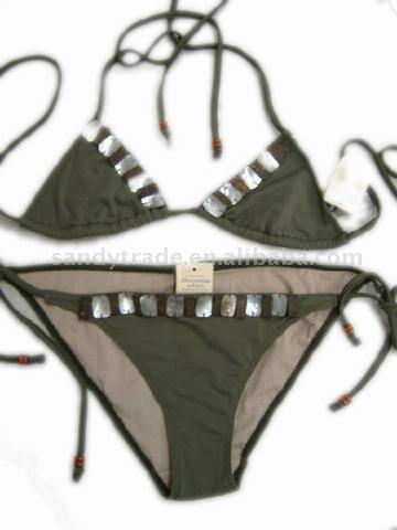  Bikini Wear