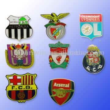  Lapel Pin (Épinglette)