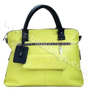 Handbag (Sac à main)