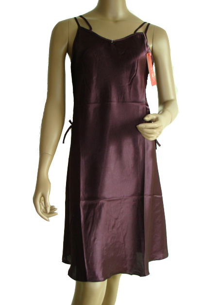  Silk Ladies` Sleepwear (Silk Ladies `Vêtements de nuit)