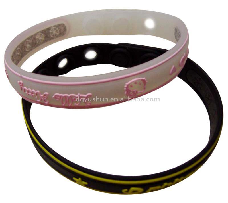  Bracelets (Armbänder)