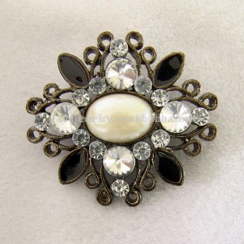  Enamel Brooch with Stones And Pearl