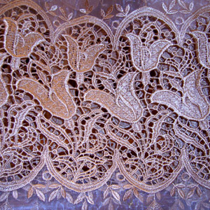  Curtain