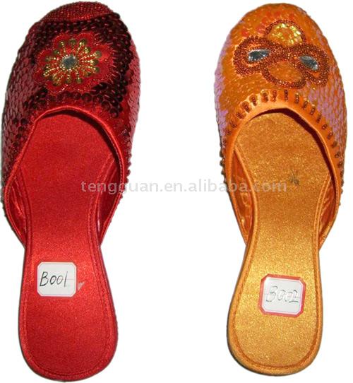  Ladies` Fashion Slippers (Мода Женские тапочки)
