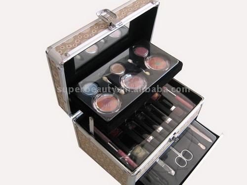  Aluminium Cosmetic Set (Алюминиевые косметический набор)