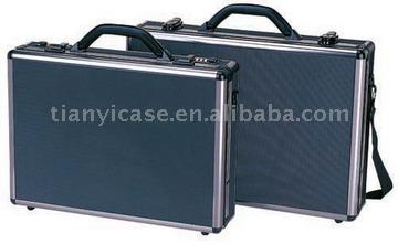  Briefcase (Porte-documents)