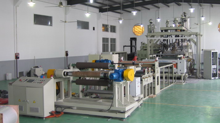  Plate/Film/Sheet Extrusion Line ( Plate/Film/Sheet Extrusion Line)