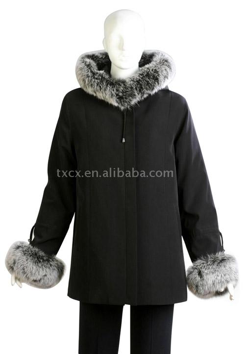  Composite Fabric Garment with Fox Trimming ( Composite Fabric Garment with Fox Trimming)