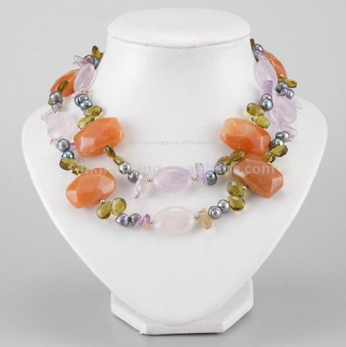 Costume Necklace ( Costume Necklace)