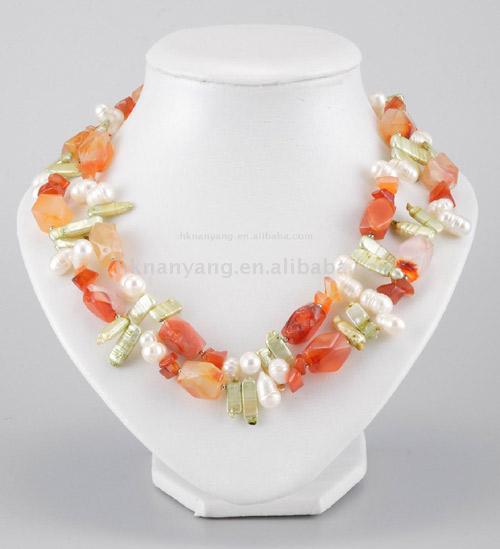  Costume Necklace ( Costume Necklace)
