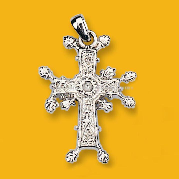  Latin Cross Pendant (Pendentif croix latine)