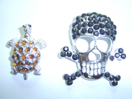  Brooch (Брошь)