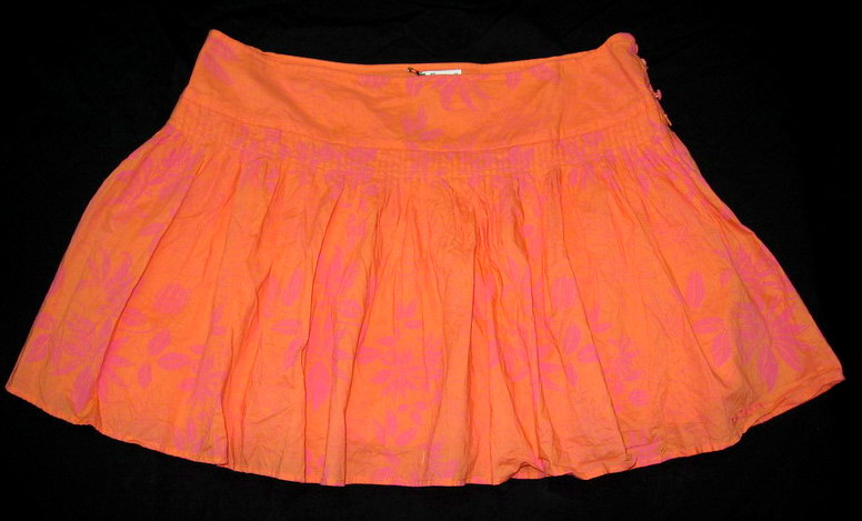  Ladies` Skirts ( Ladies` Skirts)
