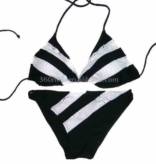  Fashionable Black And White Bikini (Модные Bl k And White Bikini)