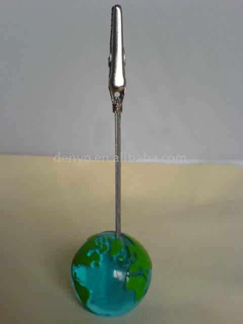  Memo Holder with Globe Base