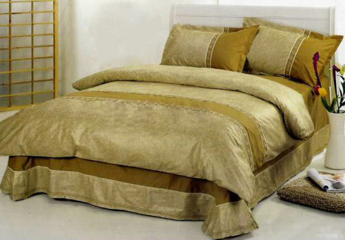  Jacquard Bedding Set