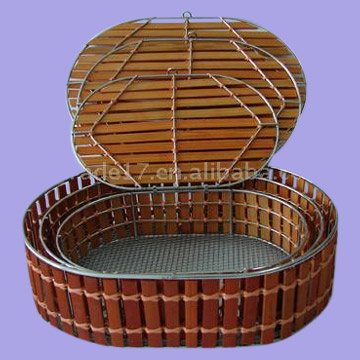 Bamboo and Iron Basket ( Bamboo and Iron Basket)