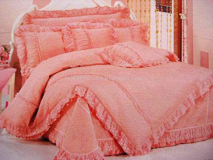  Embroidered Comforter Set ( Embroidered Comforter Set)