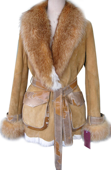  Ladies` Shearing Jakcets ()