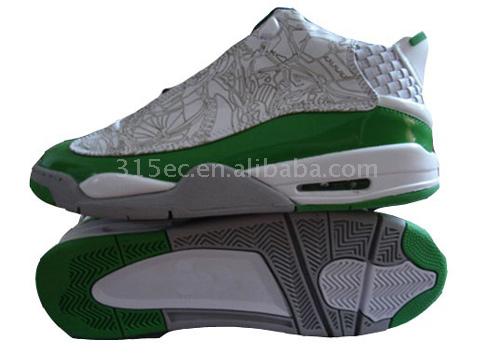  Sport Shoes (Chaussures de sport)