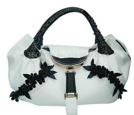  Fashionable White And Blacke Bags (Модные Белый И Bl ke сумки)
