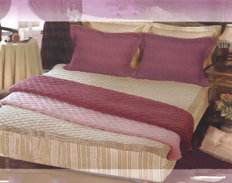  Bedspread (Couvre-lit)