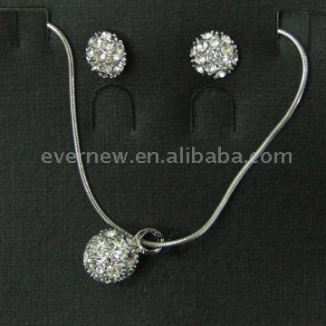  Necklace Set (Collier Set)