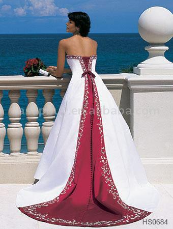  Wedding Dresses (Свадебные платья)