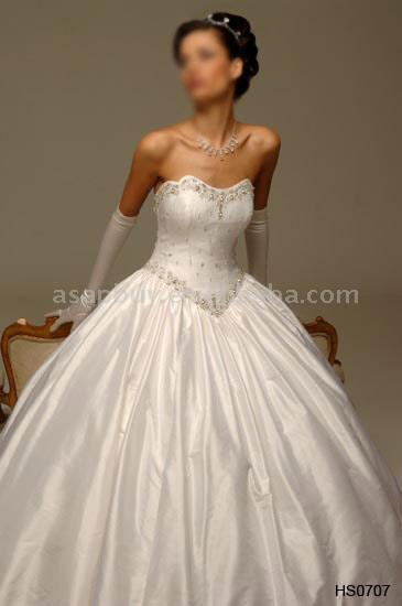  Wedding Dresses (Свадебные платья)