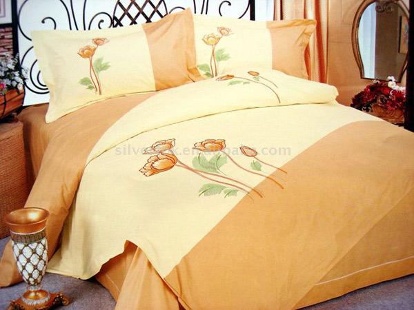  Embroidered 4pc Bedding Set (Literie brodée 4pc Set)