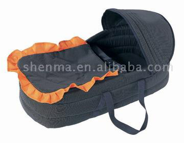  Baby Sleeping Bed ( Baby Sleeping Bed)