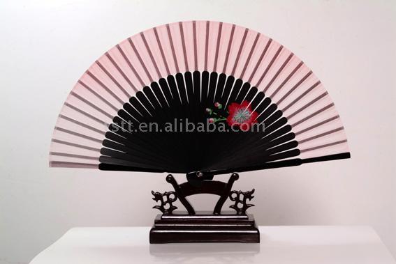  Bamboo Fan (Бамбук вентилятора)