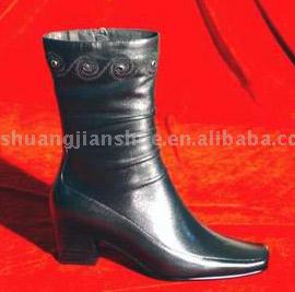  Boots (Boots)