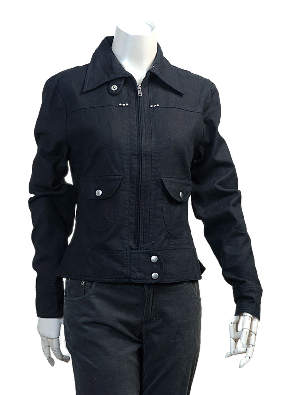  Black Jacket (Veste noire)