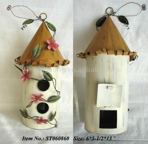 Tin Birdhouse
