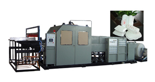  Vacuum Forming Machine (Vakuumformmaschine)