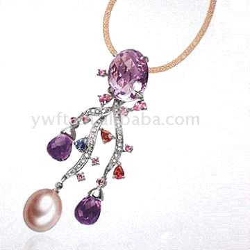 Glass Beaded Necklace (Glass Beaded Necklace)