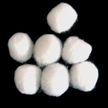  Cotton Balls (Wattebällchen)